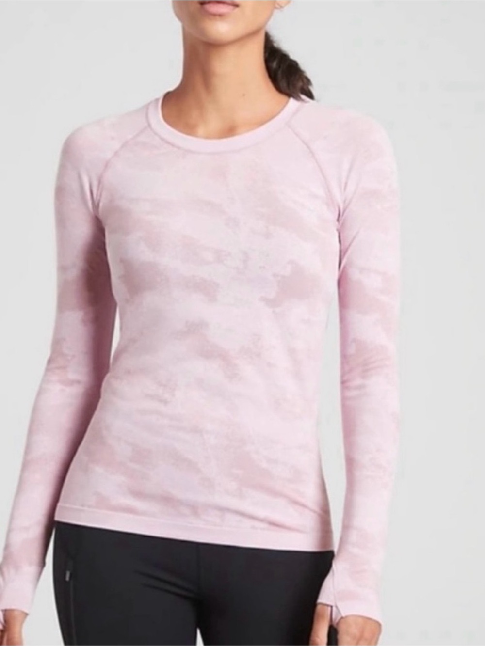 Athleta Light Pink Seamless Pink Long-Sleeve Women’s Top